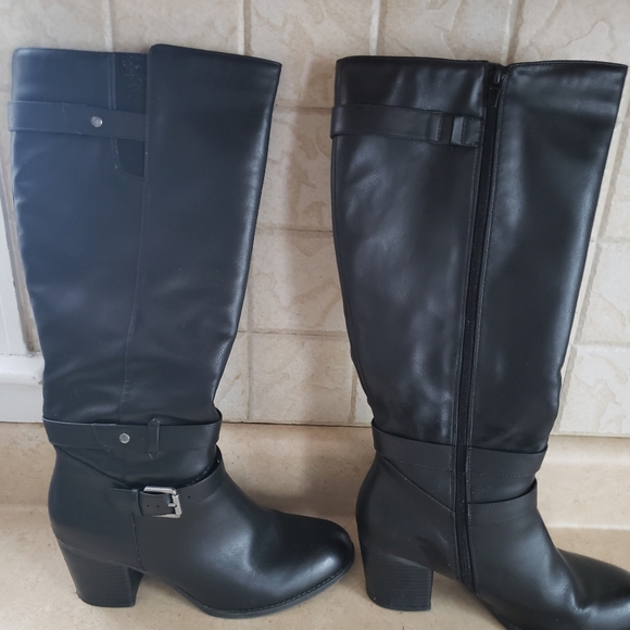 Womens wide calf boots - size 9.5 - Picture 2 of 4